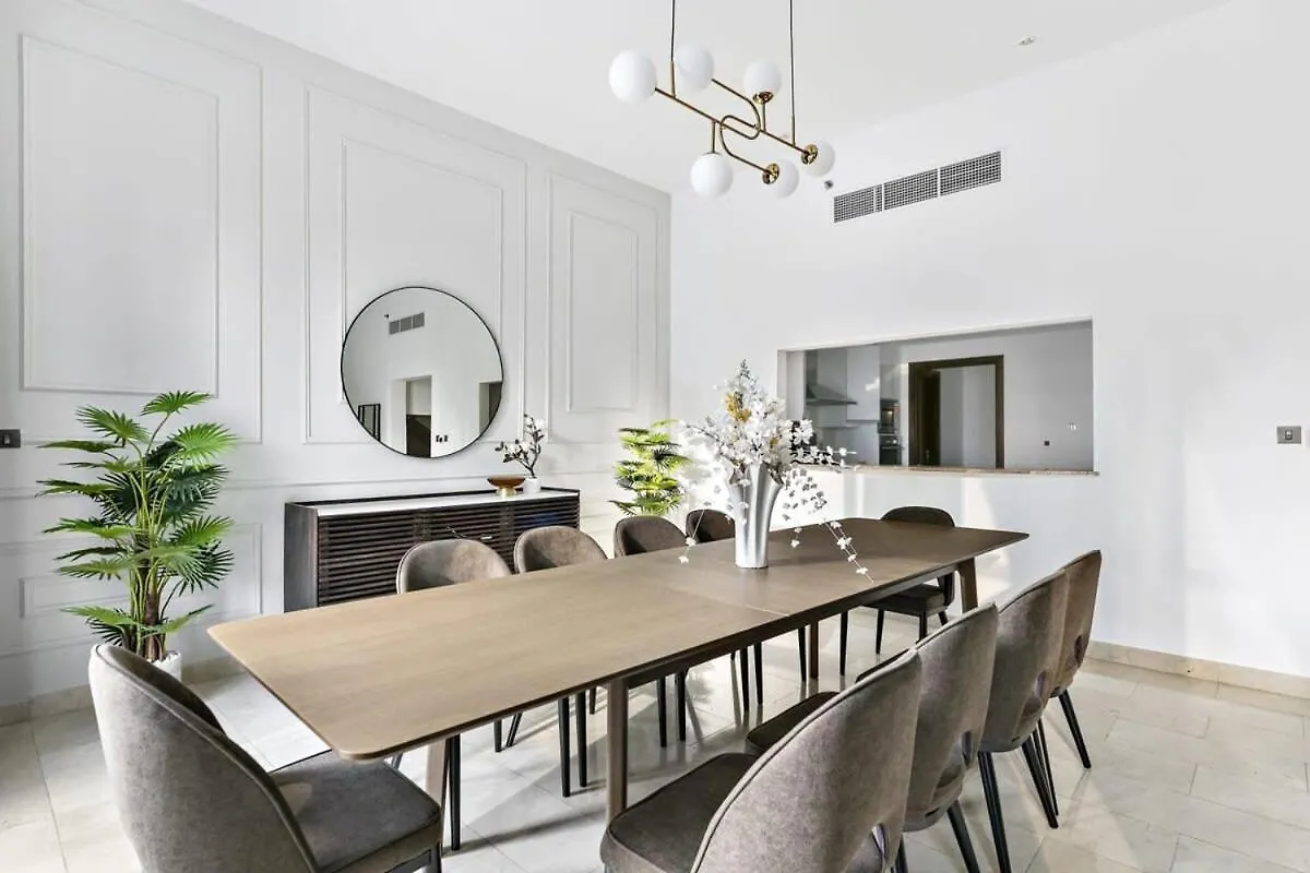 Silkhaus Ideal For Big Family, 5Bdr With Private Roof Top Apartment Dubai United Arab Emirates