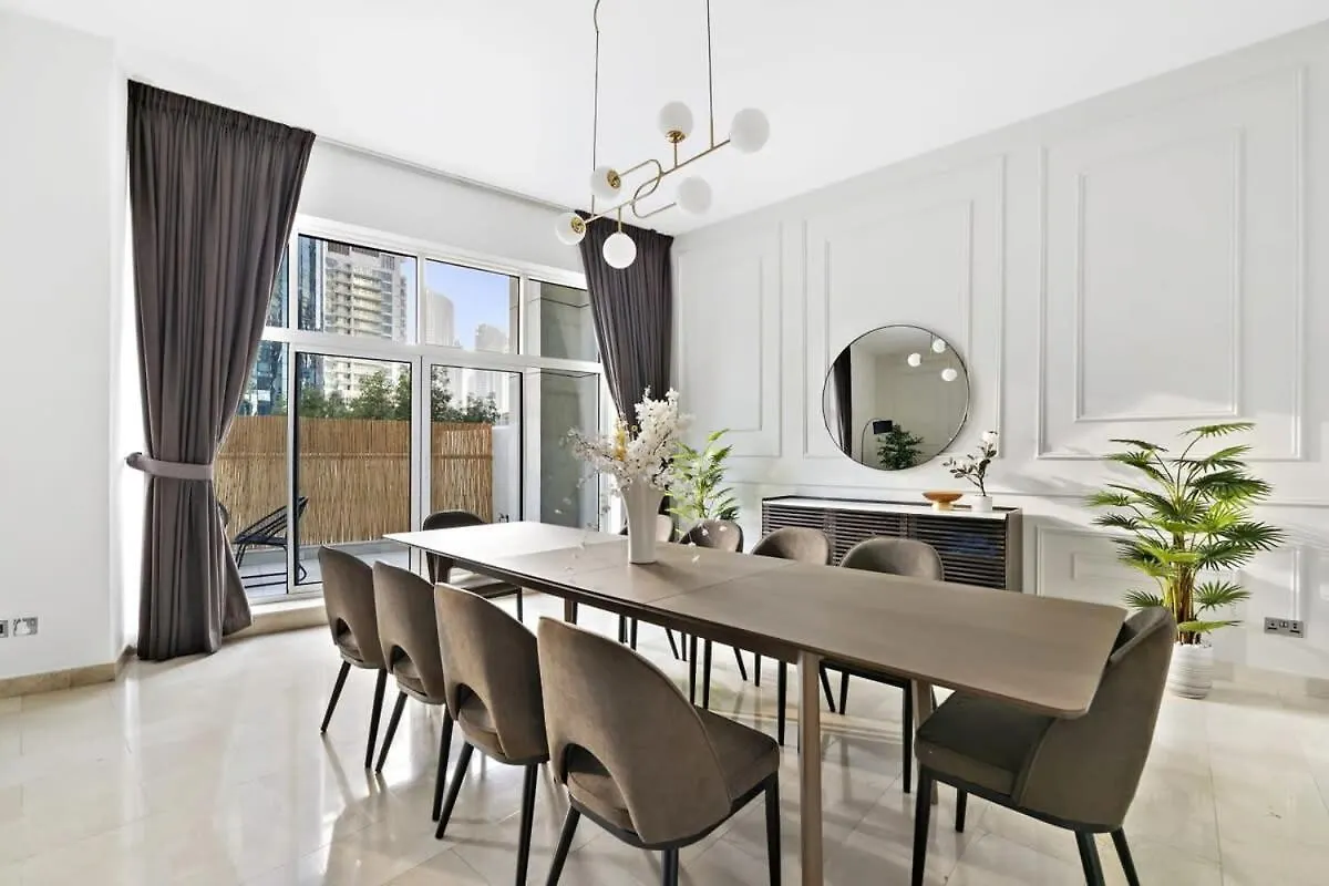 Silkhaus Ideal For Big Family, 5Bdr With Private Roof Top Apartment Dubai United Arab Emirates