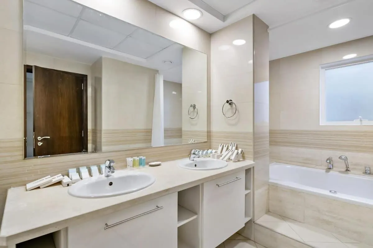Silkhaus Ideal For Big Family, 5Bdr With Private Roof Top Apartment Dubai
