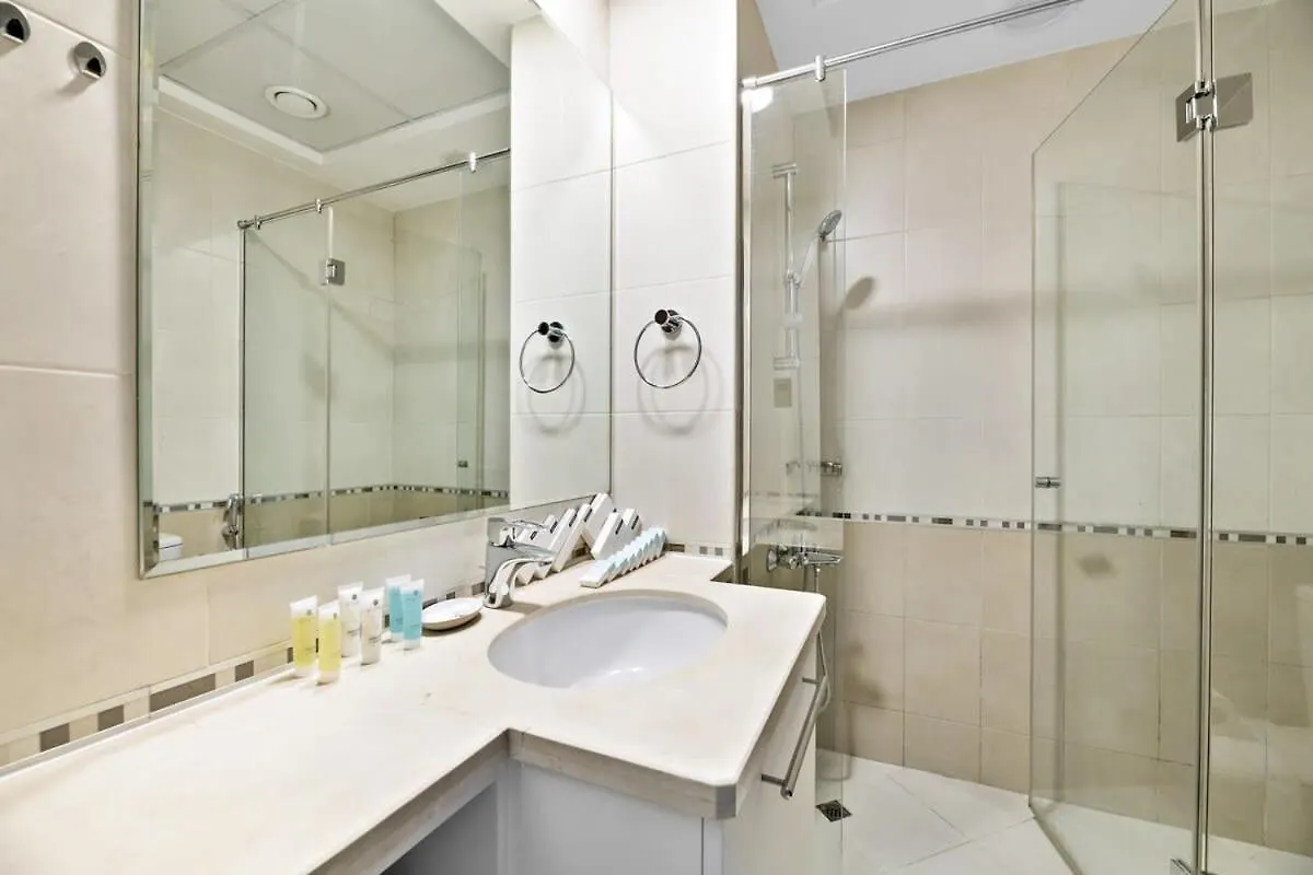 Silkhaus Ideal For Big Family, 5Bdr With Private Roof Top Apartment Dubai 0*,  United Arab Emirates